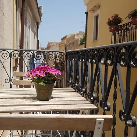 Luxury Apartament'S Celso Palermo Exterior photo